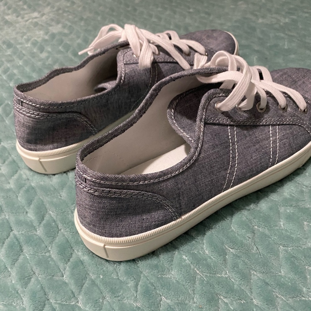 H&M 9.5 shoes